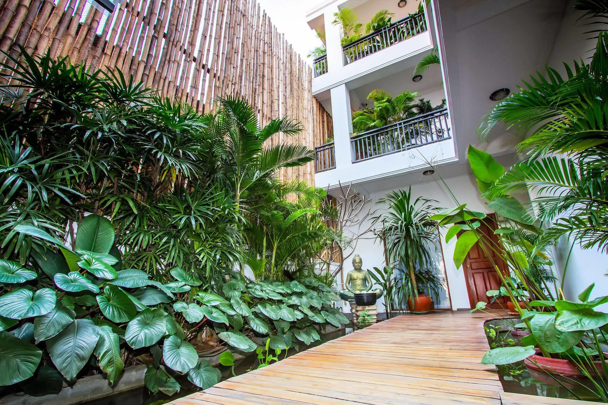 Tranquil Villa Phnom Penh Ngoại thất bức ảnh